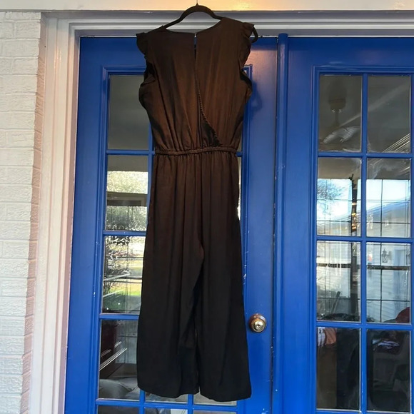 Black Pants Ruffled Jumpsuit by Old Navy sSize small - Picture 9 of 17